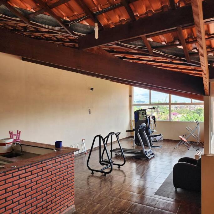 Casa de férias Rancho Da Diversao Com 4 Quartos *
